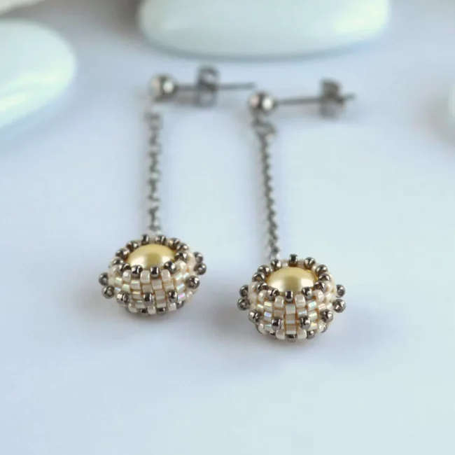 kolczyki_perla_wiszace_beading_stal_03 kolczyki_perla_wiszace_beading_stal_03